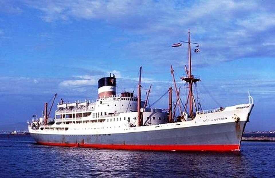 Solve City of Durban jigsaw puzzle online with 15 pieces