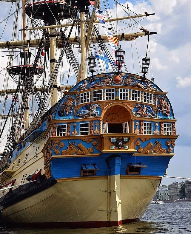 Парусный линкор полтава. Полтава корабль санкт петербург экскурсии. Парусник полтава. Корабль полтава в санкт-петербурге. Полтава корабль санкт петербург экскурсии.
