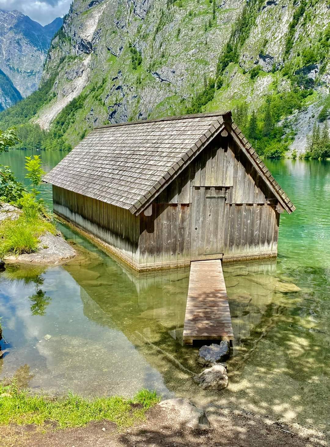 Solve Königssee jigsaw puzzle online with 234 pieces