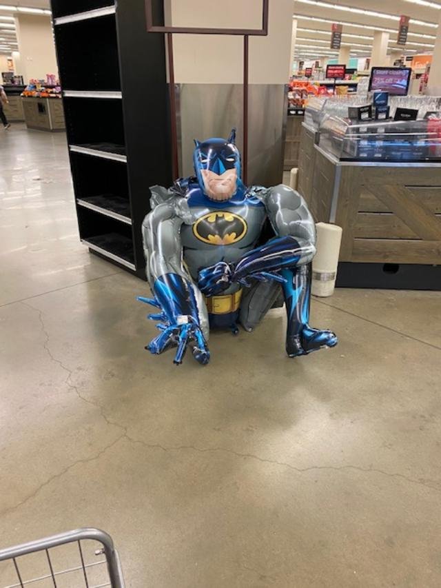 Solve Batman jigsaw puzzle online with 20 pieces