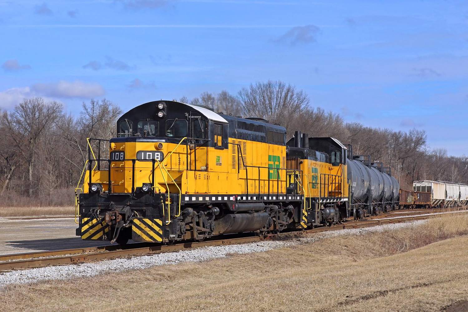 Solve Ojibway, Ontario, Canada jigsaw puzzle online with 77 pieces