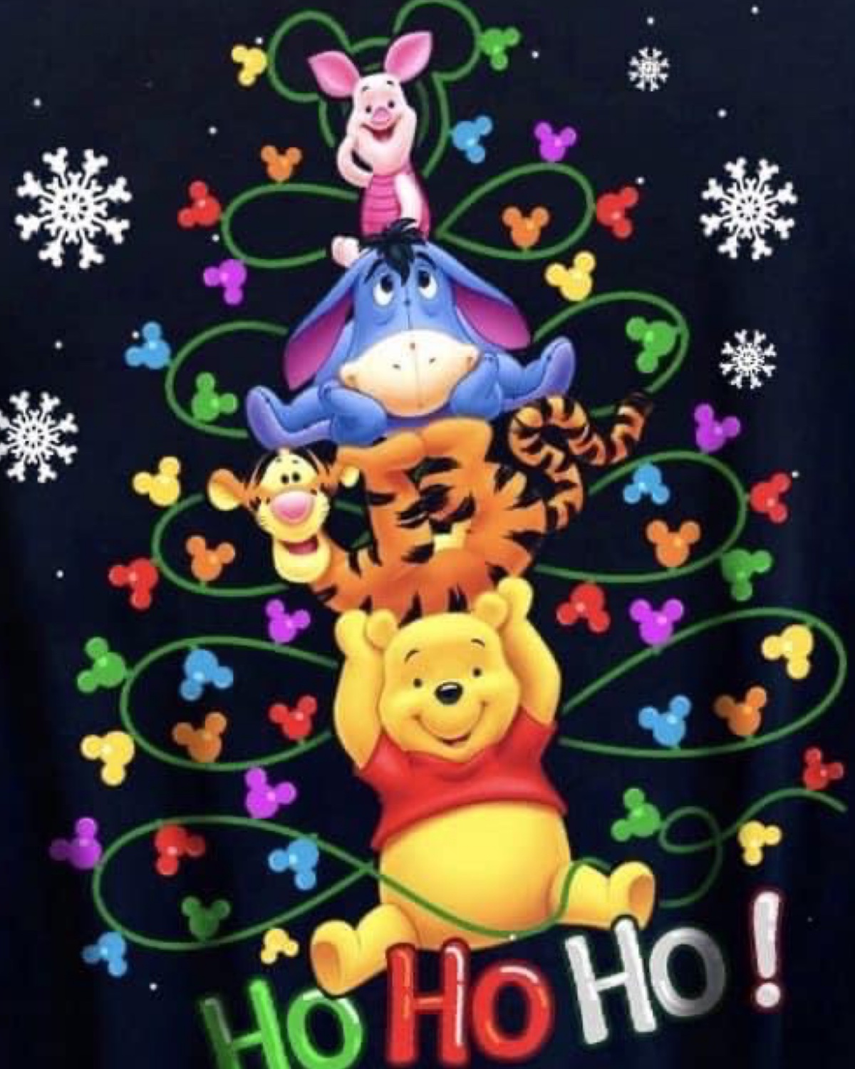 Solve Winnie the Pooh & Friends Tree jigsaw puzzle online with 238 pieces