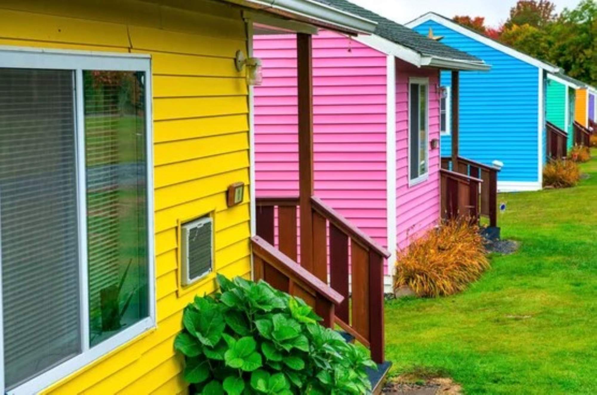 Solve EllsworthMaine jigsaw puzzle online with 600 pieces