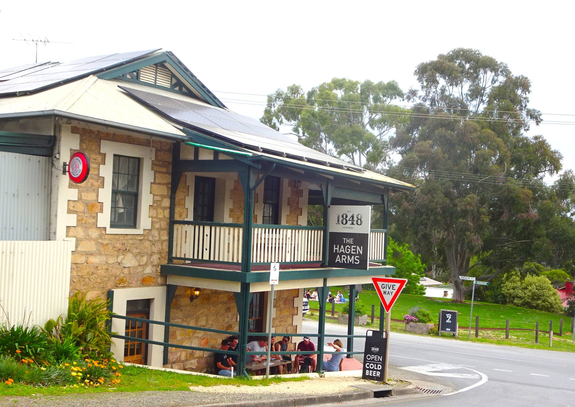 Solve Echunga, Adelaide, Australia jigsaw puzzle online with 600 pieces