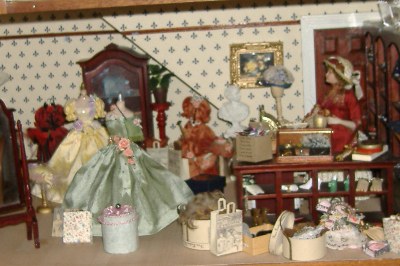 Solve Dolls House Victorian Dress Shop Sarah's Boutique Shop