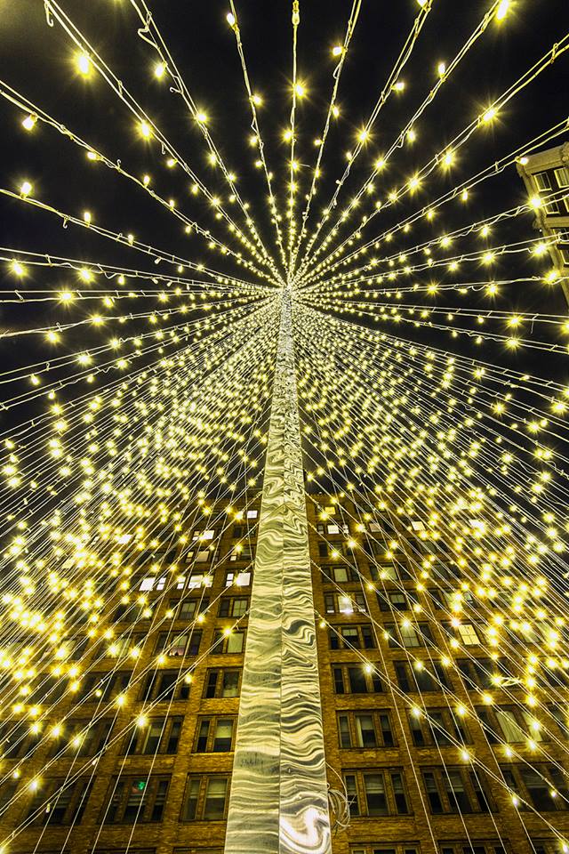 Solve The Liberty Pole, Rochester, NY jigsaw puzzle online with 70 pieces