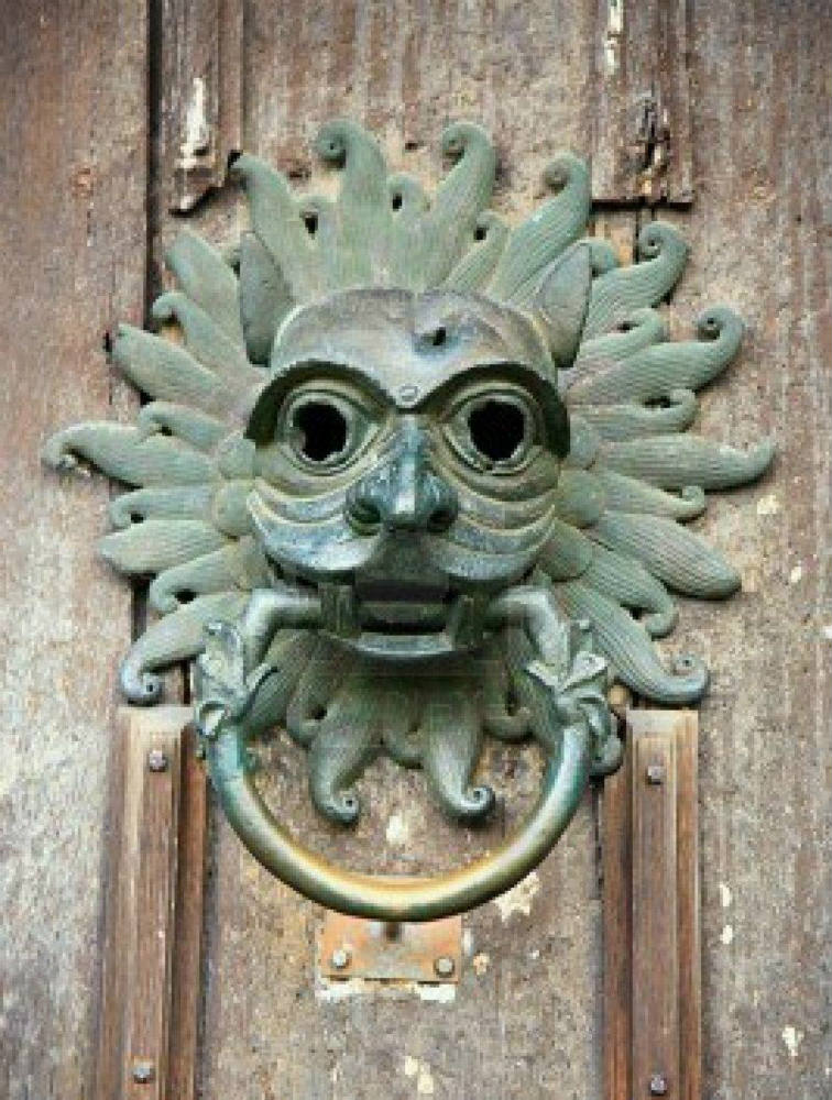 Solve Door Knocker Durham Cathedral jigsaw puzzle online with 80 pieces