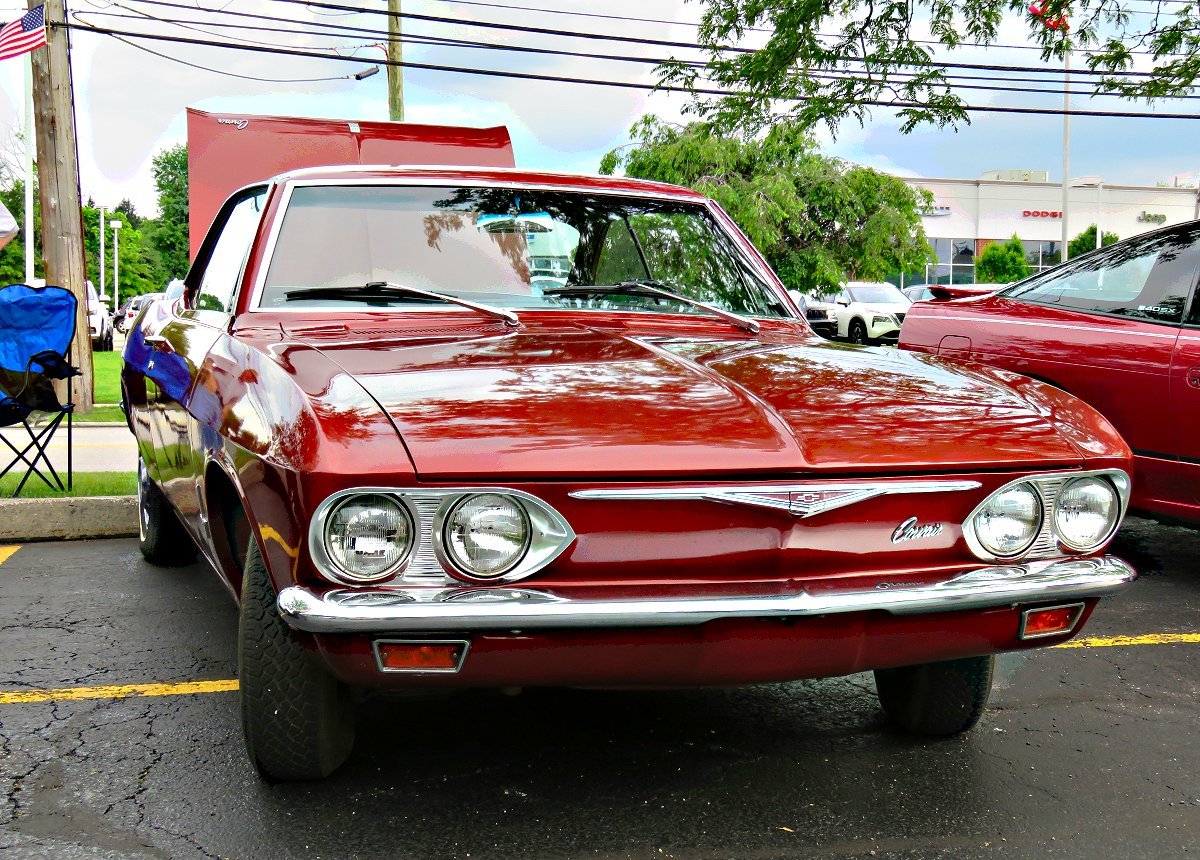 Solve Corvair at Mayfield Car Show jigsaw puzzle online with 70 pieces