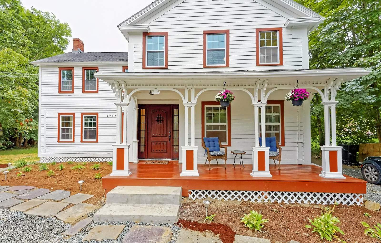 Solve Castleton, New York jigsaw puzzle online with 247 pieces