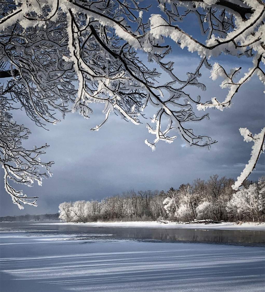 Solve Mississippi River, Ontario, Canada. jigsaw puzzle online with 42