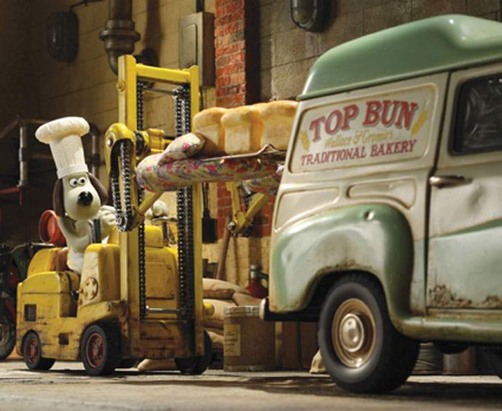 Solve 109 No Cheese, Gromit! jigsaw puzzle online with 63 pieces