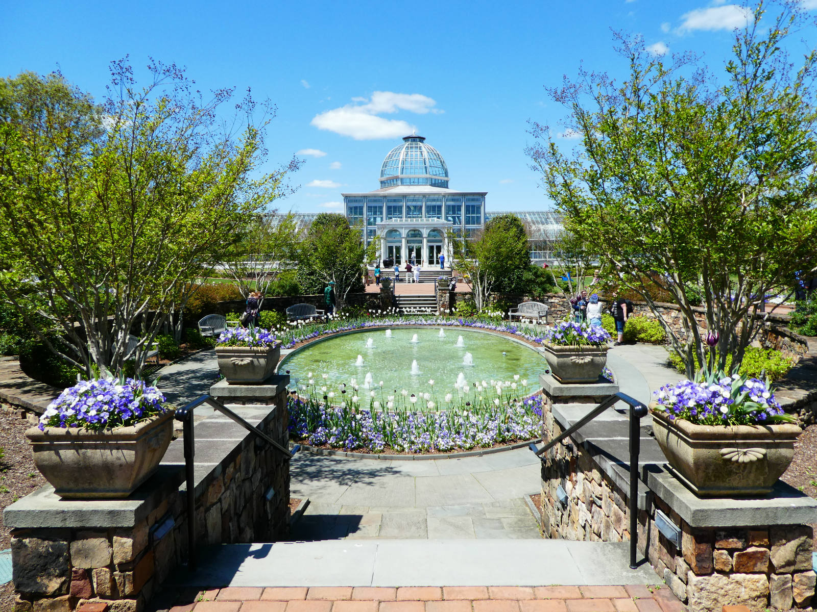 Solve Lewis Ginter Botanical Garden, Richmond, VA jigsaw puzzle online