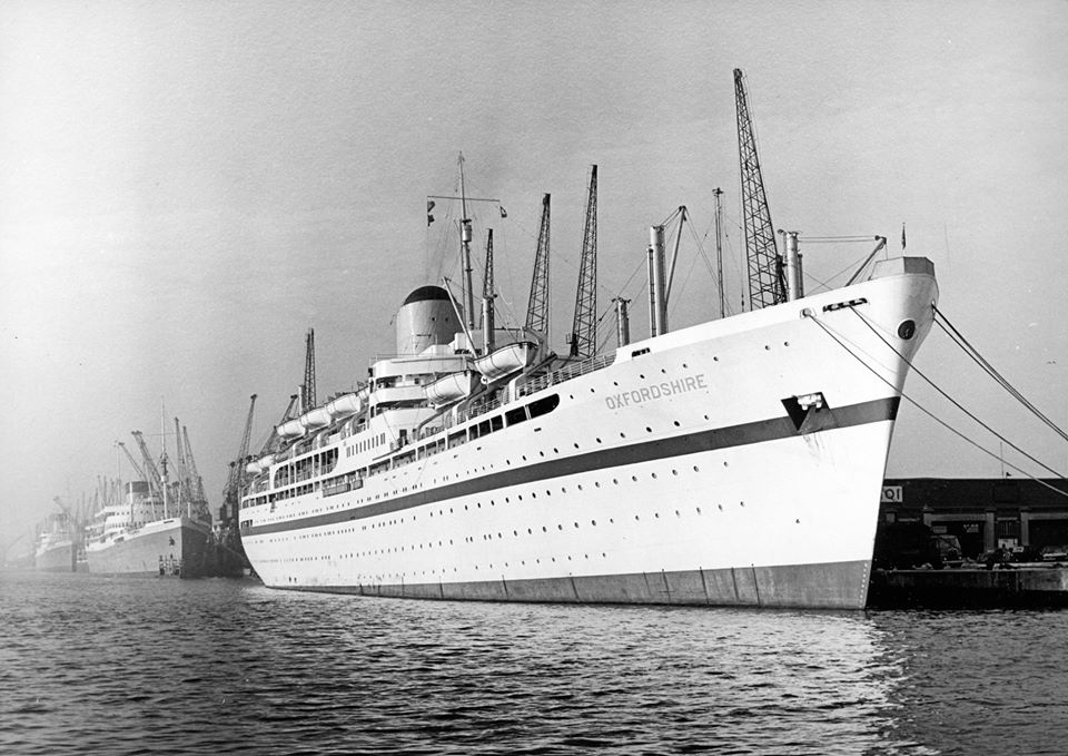 Solve Oxfordshire at 101 berth Western Docks, Southampton jigsaw puzzle