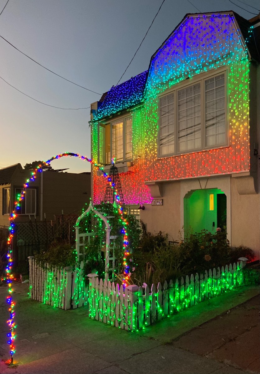 Solve House Lights, Outer Sunset District, SF, CA, USA jigsaw puzzle