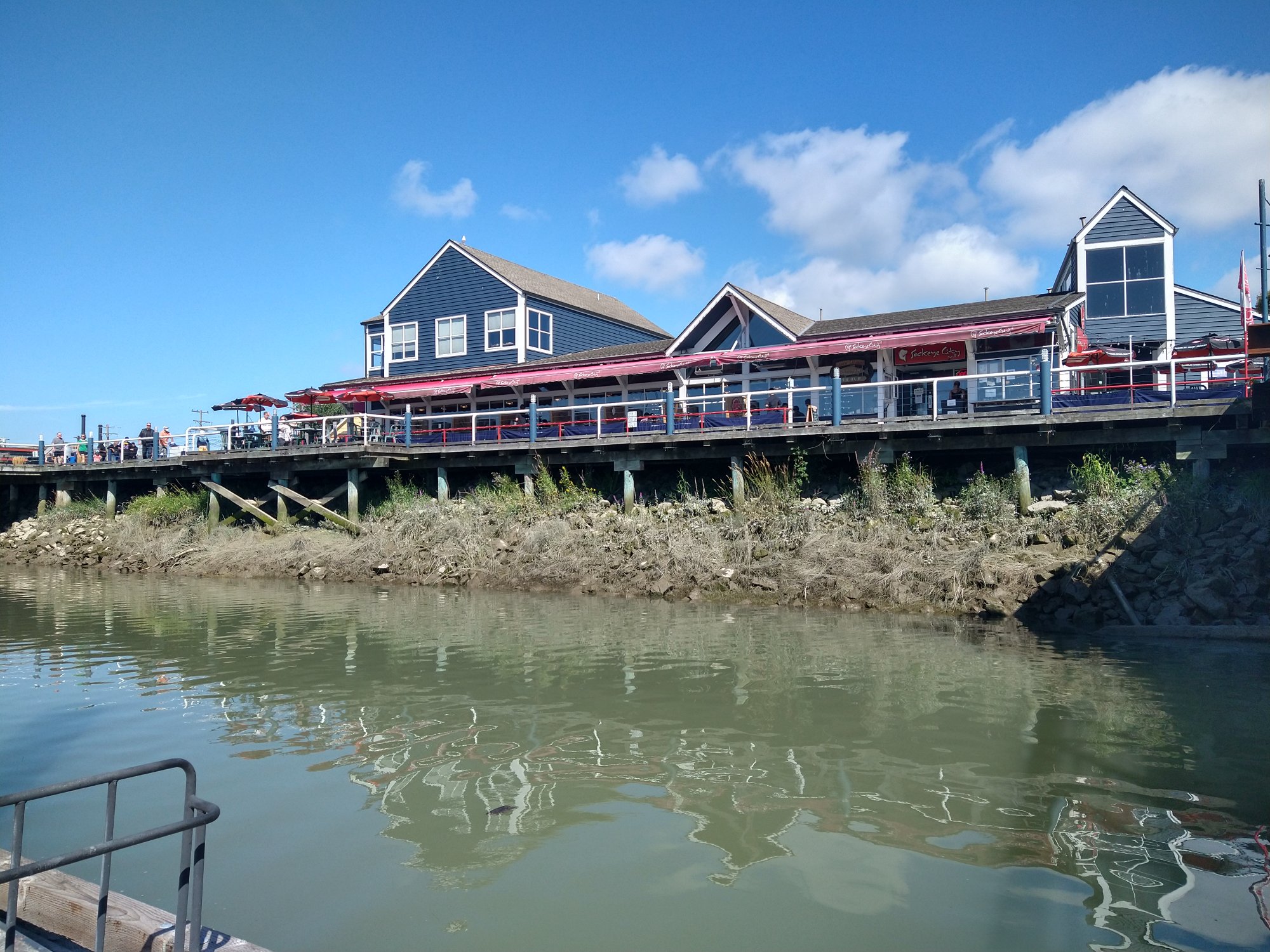 Solve Steveston warf jigsaw puzzle online with 130 pieces