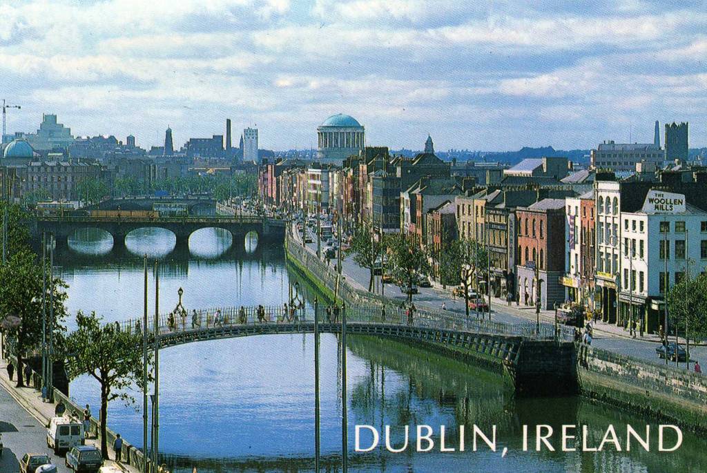 Solve Dublin jigsaw puzzle online with 60 pieces