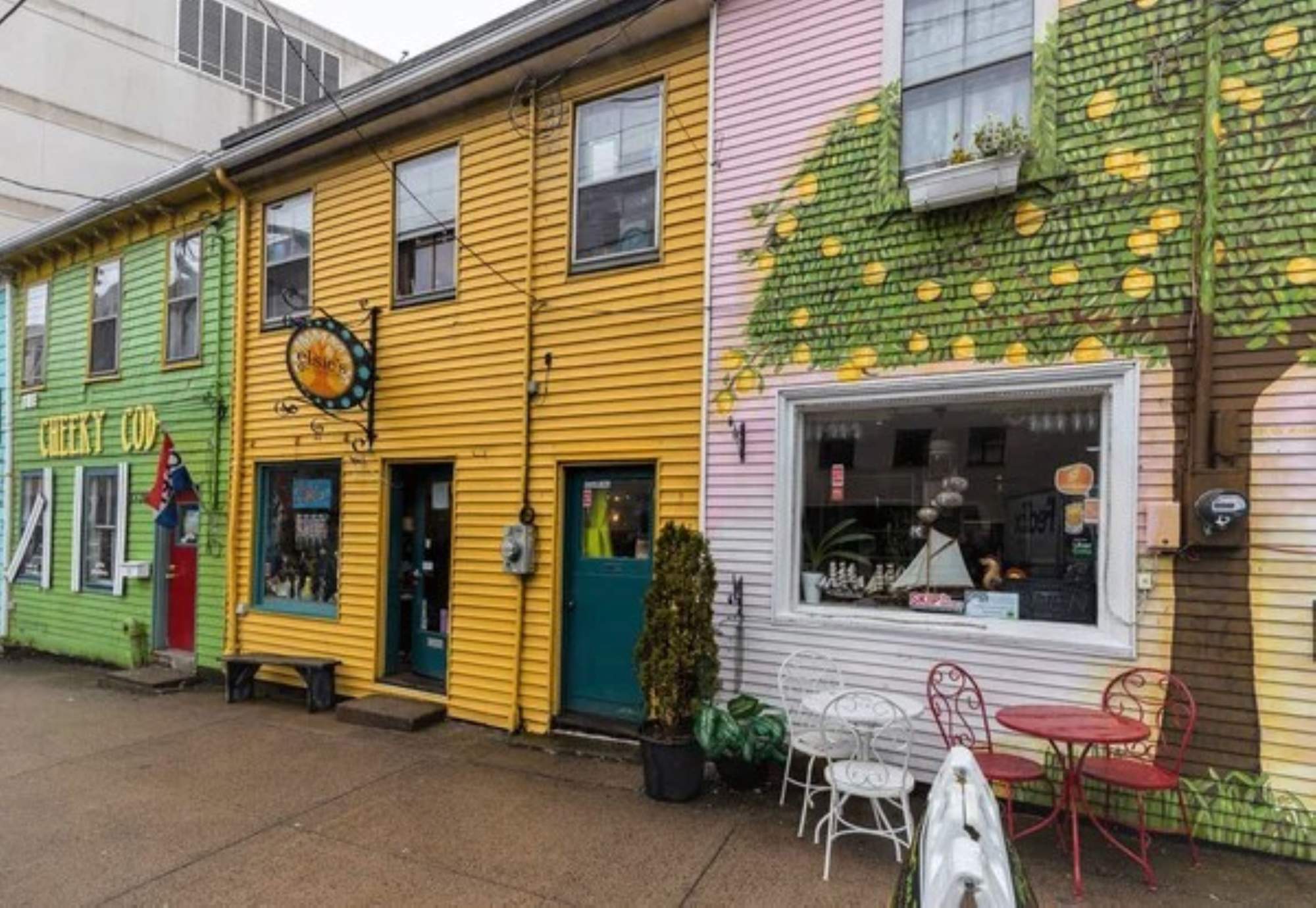 Solve HalifaxCanada jigsaw puzzle online with 300 pieces