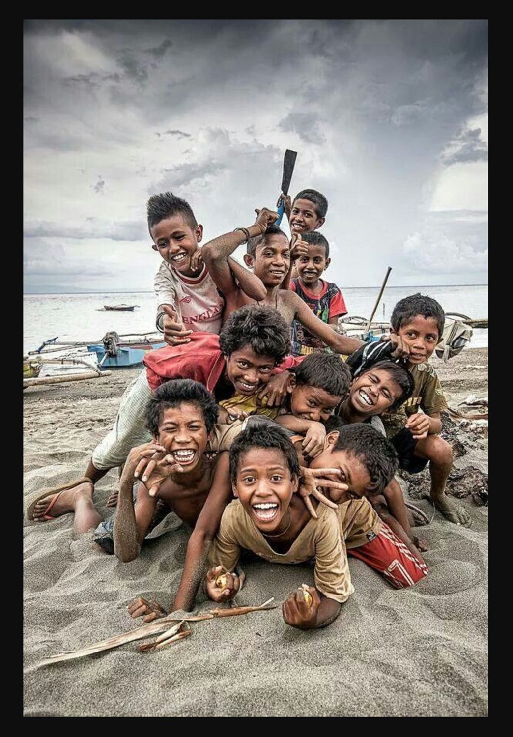 Solve Vivir la vida jigsaw puzzle online with 600 pieces