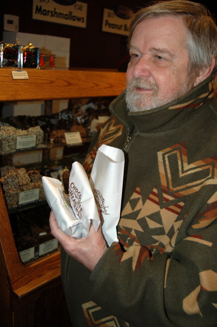 solve-scored-some-german-candy-in-san-fran-2011-jigsaw-puzzle-online