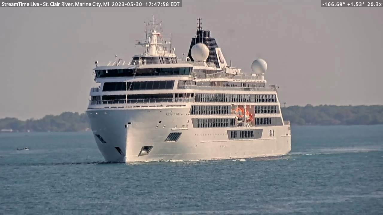 Solve Viking Polaris jigsaw puzzle online with 66 pieces