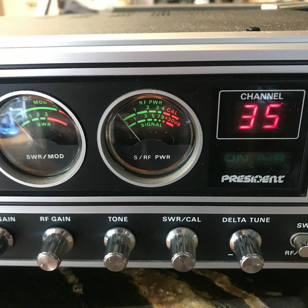 Solve President Homebase CB Radio jigsaw puzzle online with 100 pieces