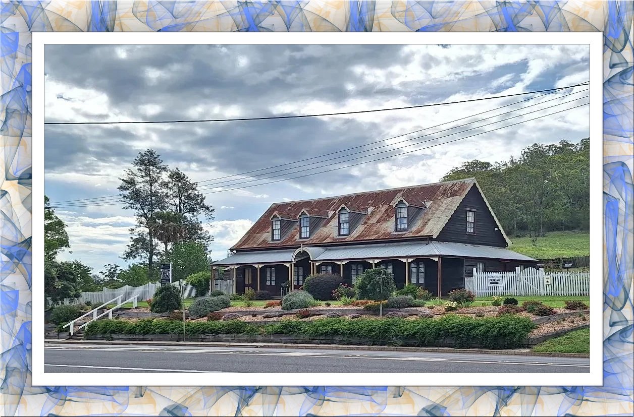 Solve Drayton Inn, Toowoomba, Queensland. Larger. jigsaw puzzle online