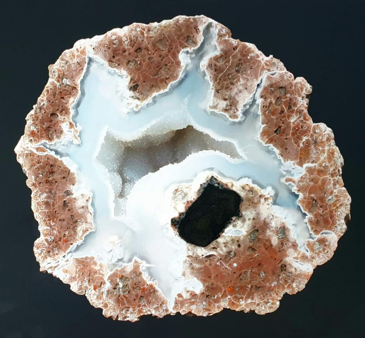 Solve 'THE ICEMAN WEARS DUCT TAPE' jigsaw puzzle online with 36 pieces