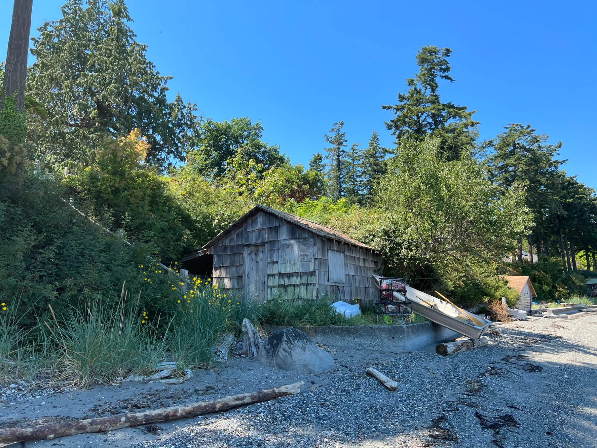 Solve Guemes Island jigsaw puzzle online with 352 pieces