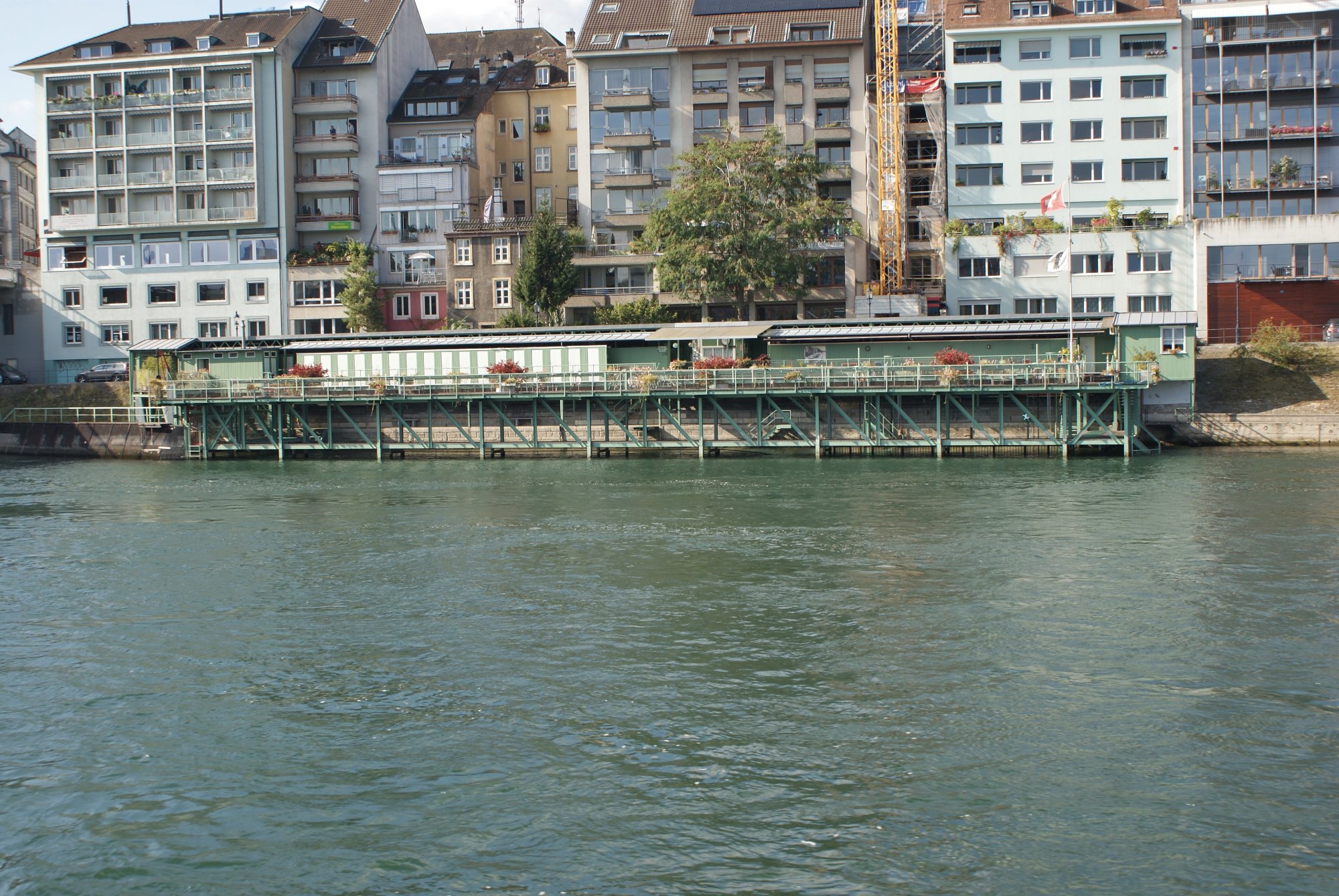 Solve Rhein , Basel , Ch jigsaw puzzle online with 96 pieces