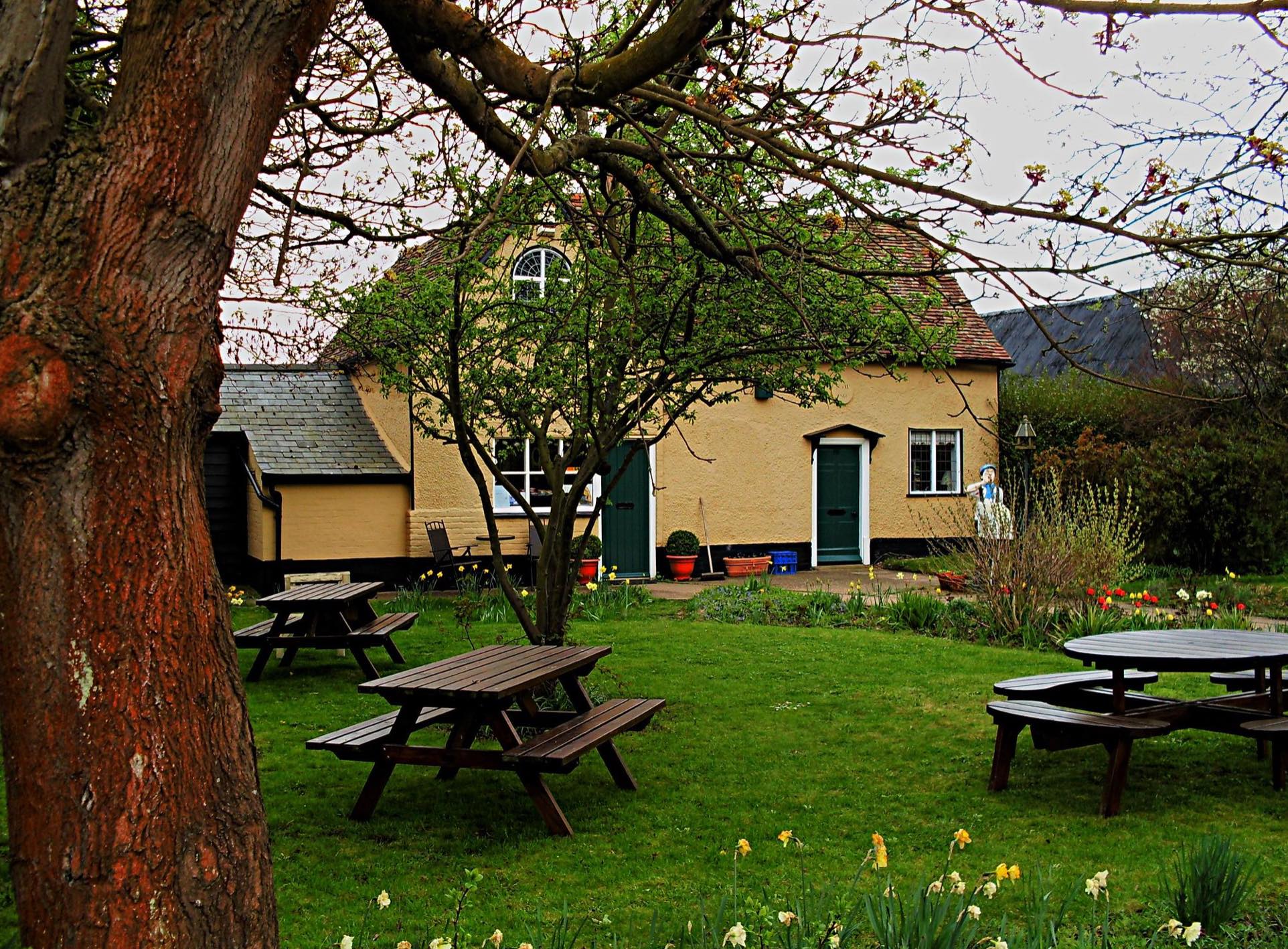 Solve Rosies Tearooms. Southill. Bedfordshire. UK. jigsaw puzzle online