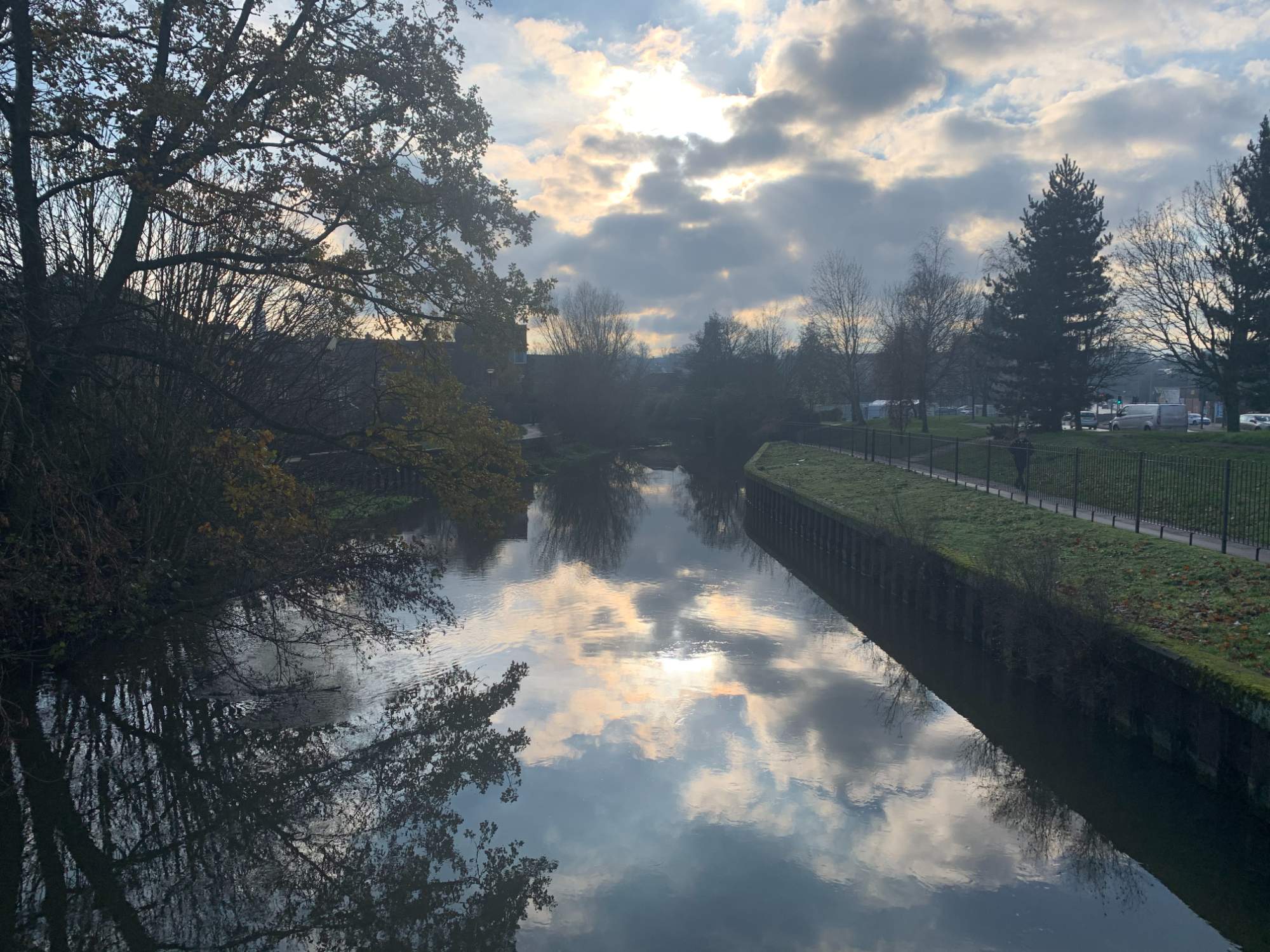 Solve River View in Norwich jigsaw puzzle online with 336 pieces