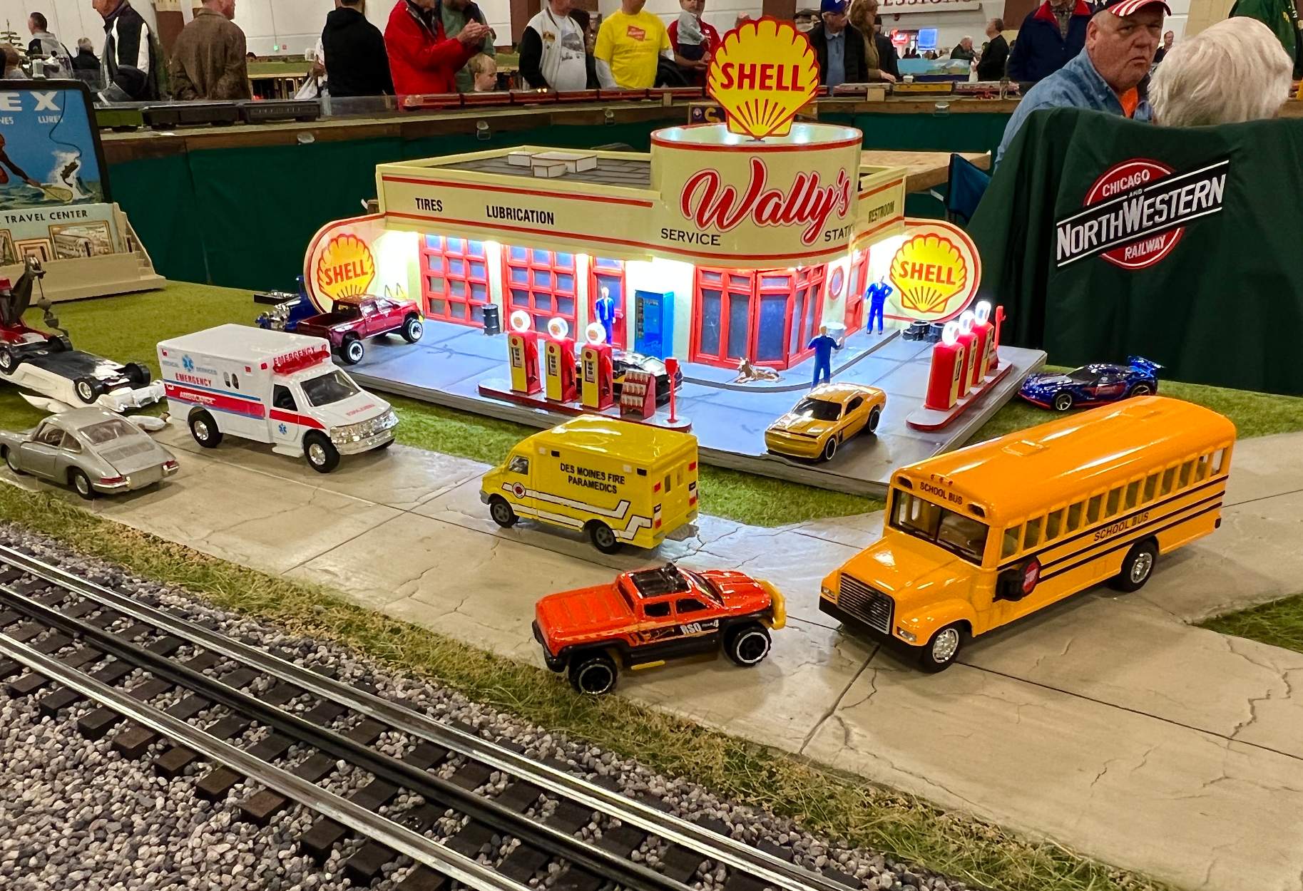 Solve Trainfest Milwaukee jigsaw puzzle online with 150 pieces