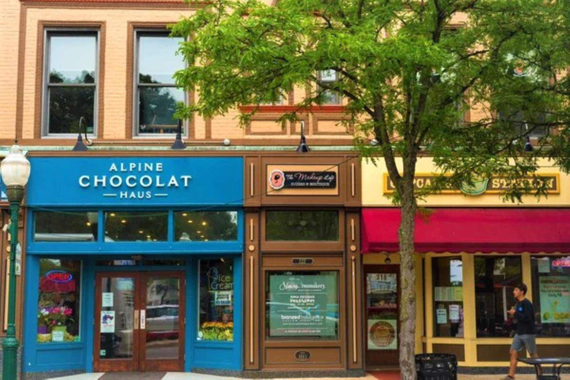 дерибасовская улица в москве. рынок дубровка кафе. Main shops. H m home магазины. концепт стор hm home.