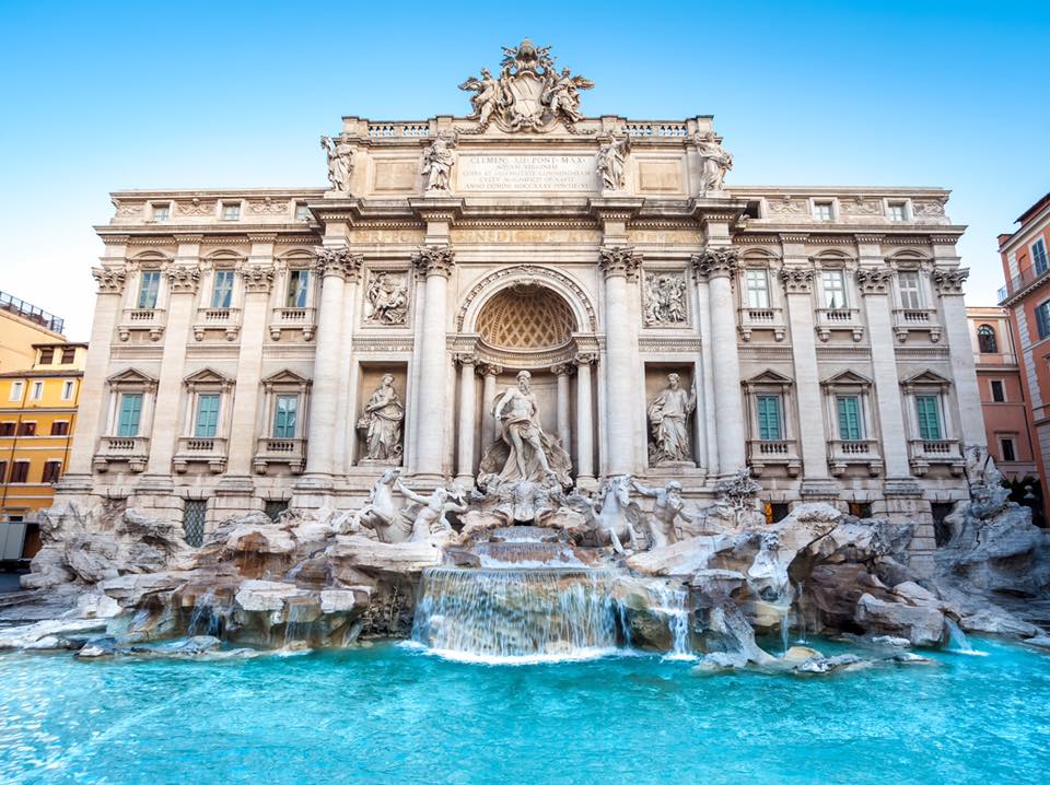 Solve The Trevi Fountain in Rome. jigsaw puzzle online with 63 pieces