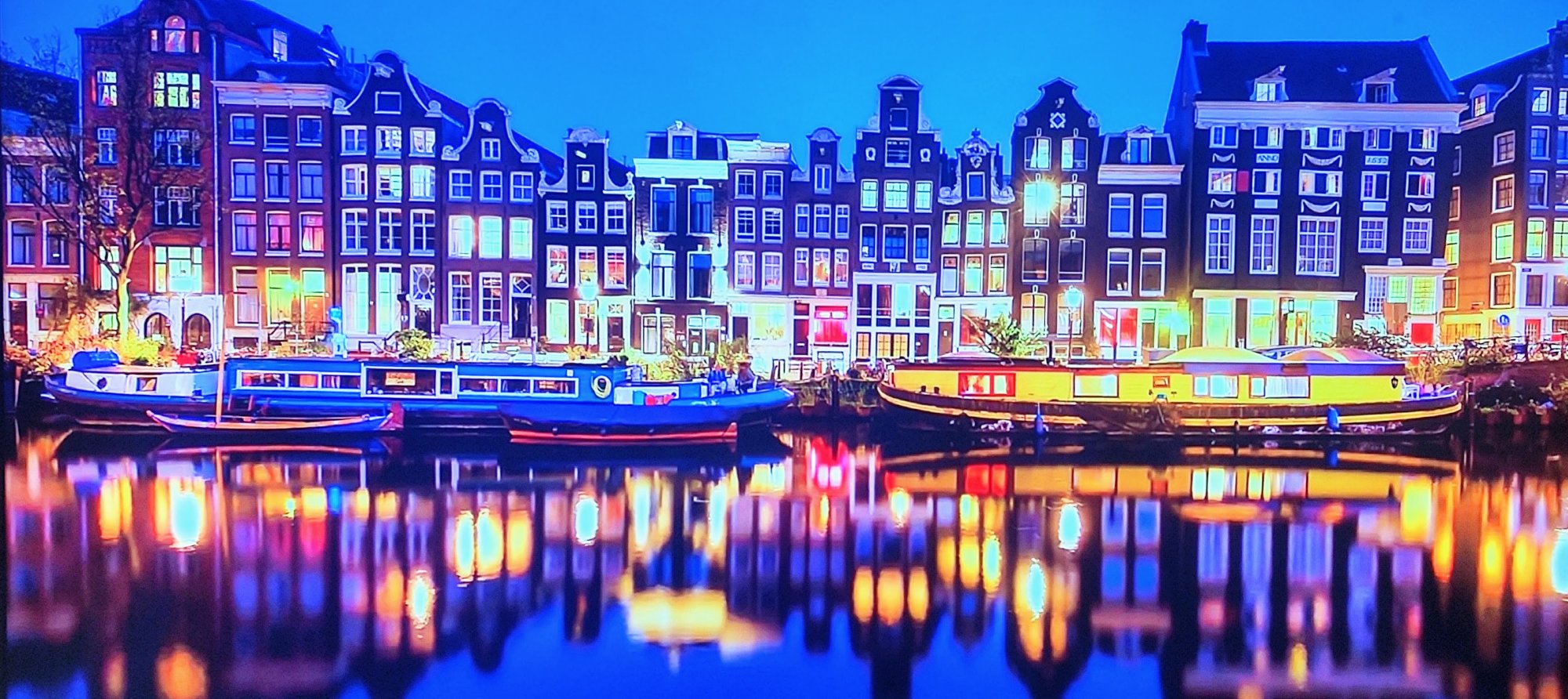 Jigsaw Puzzle 300 pieces Amsterdam by night Jigidi