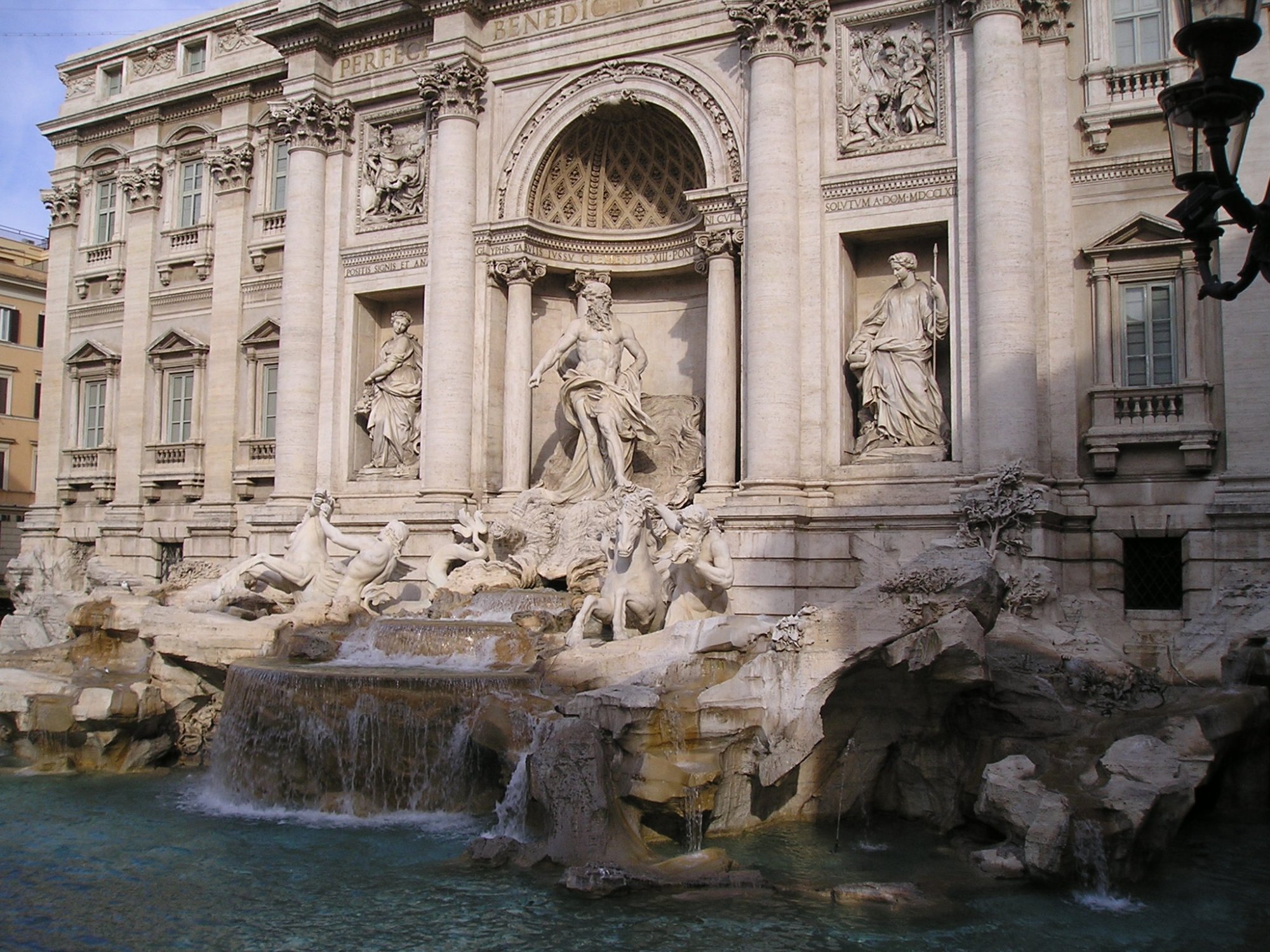 Solve RR_0101 Trevi Fountain, Rome, Italy jigsaw puzzle online with