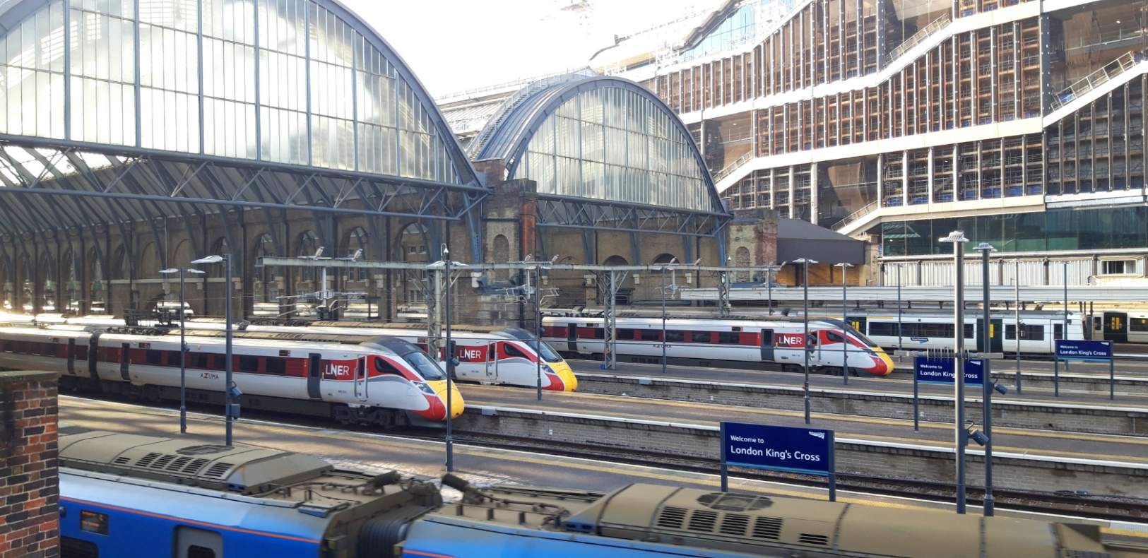 Solve Trains at Kings Cross Station London jigsaw puzzle online with 78