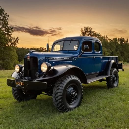 Solve 1946 Dodge Powerwagon jigsaw puzzle online with 64 pieces Solve 1946 Dodge Powerwagon jigsaw puzzle online with 64 pieces
