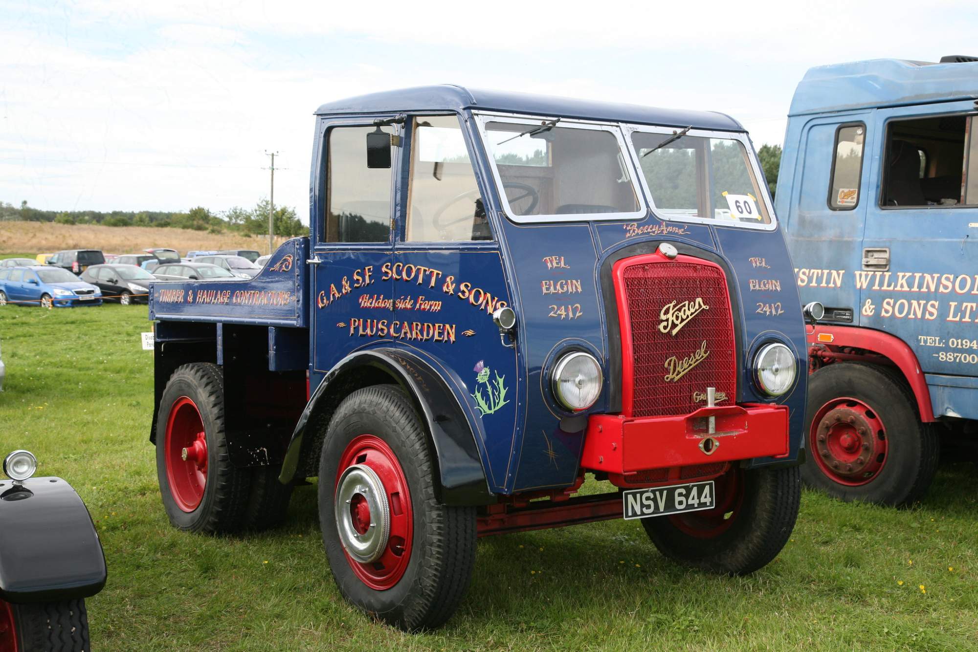 Solve Foden Ballast Tractor 1941 jigsaw puzzle online with 216 pieces