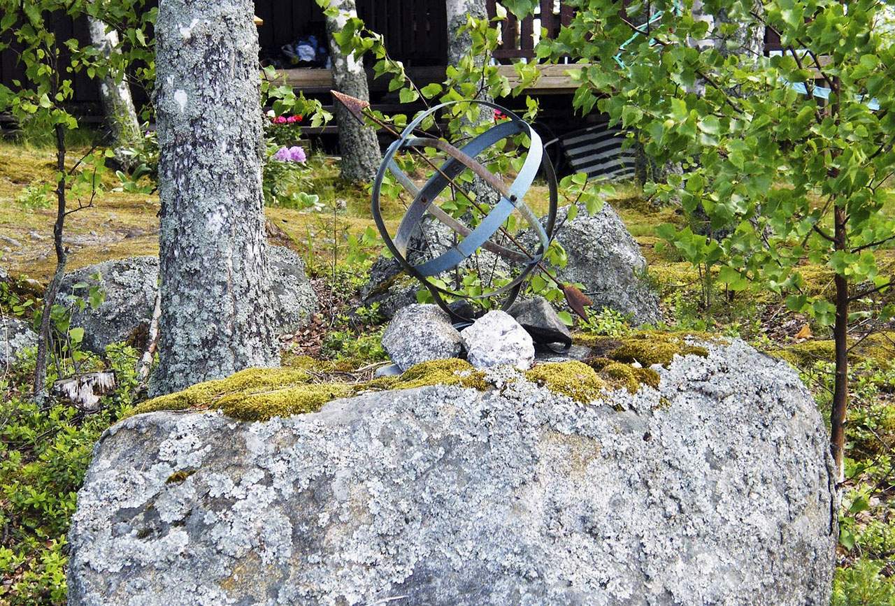 Solve ki jigsaw puzzle online with 24 pieces