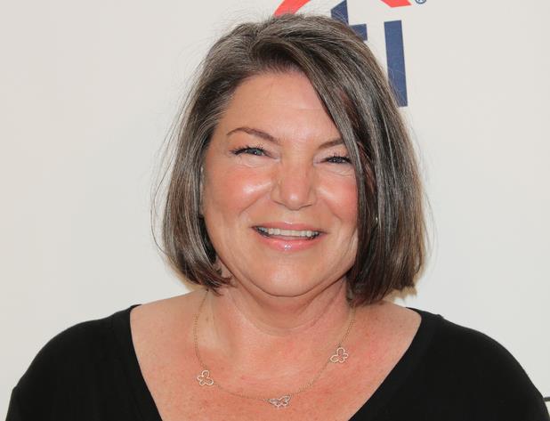 mindy cohn net worth 2020