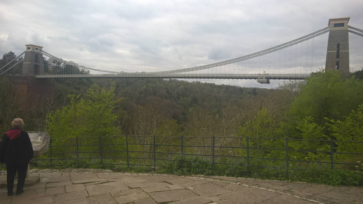 Solve Clifton Suspension Bridge jigsaw puzzle online with 45 pieces