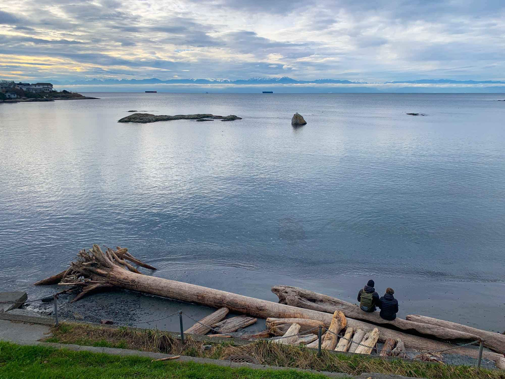 Solve Another Oak Bay scenic area jigsaw puzzle online with 130 pieces