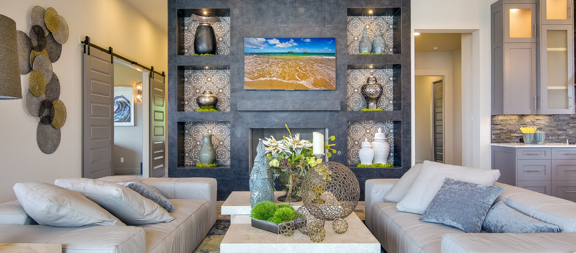 Solve Modern Living Room with TV jigsaw puzzle online with 78 pieces