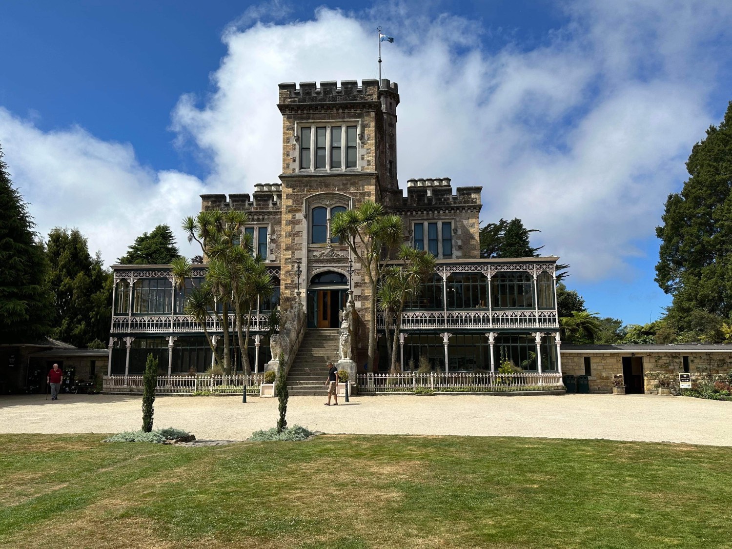 Solve Lanarch Castle, Otago Peninsular, Dunedin, New Zealand. jigsaw
