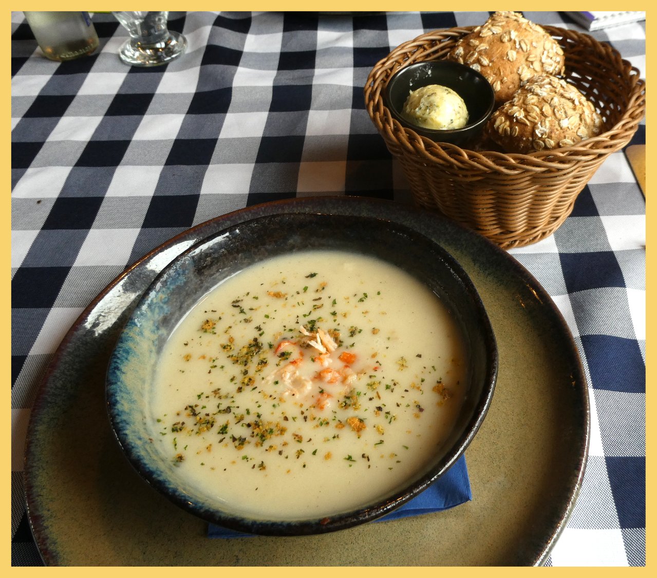 Solve Cream of asparagus soup. Aspergeroomsoep. jigsaw puzzle online