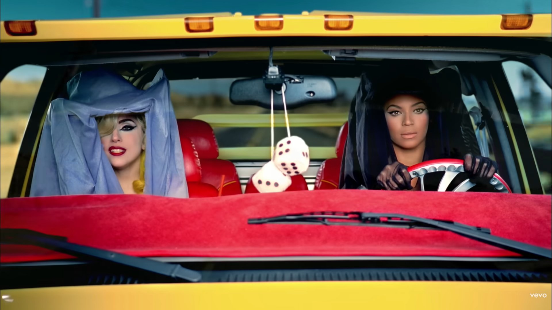 Solve Lady Gaga, Telephone (Ft. Beyoncé) jigsaw puzzle online with 405 ...