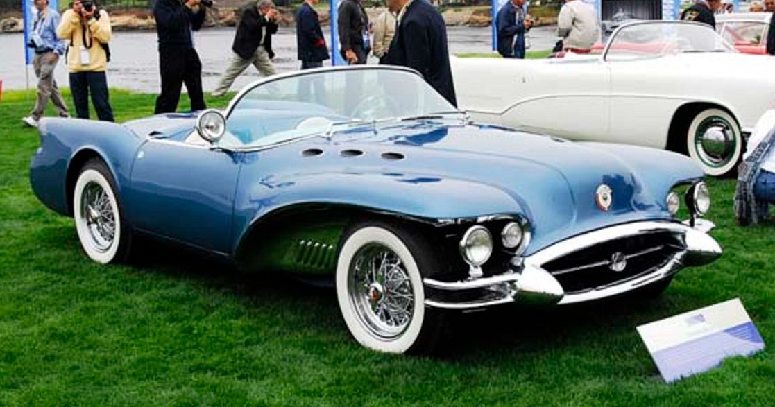 Solve 1954 Buick Wildcat II Concept car blue front jigsaw puzzle online