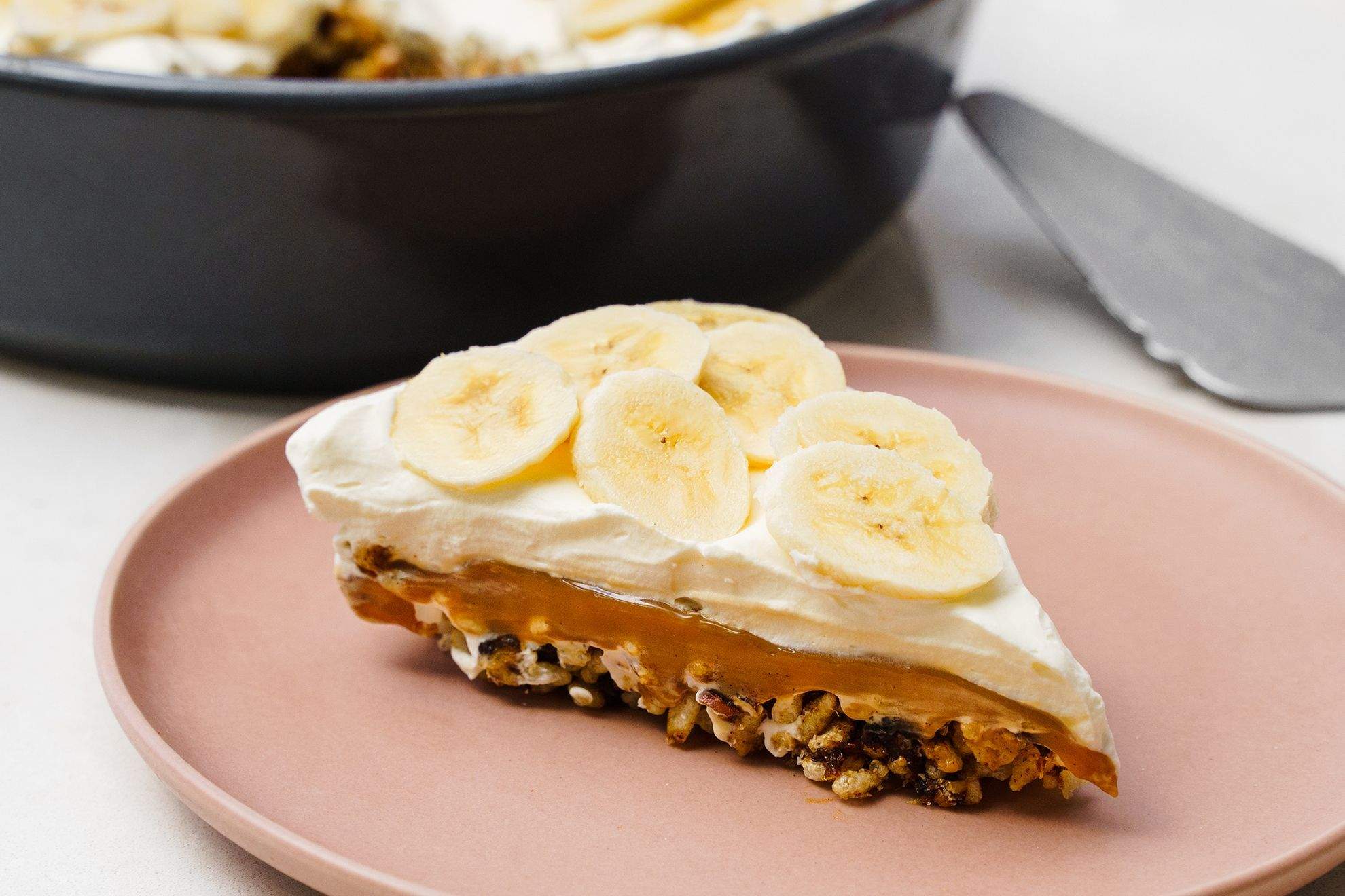 Solve Australian Banana Caramel Dessert jigsaw puzzle online with 260