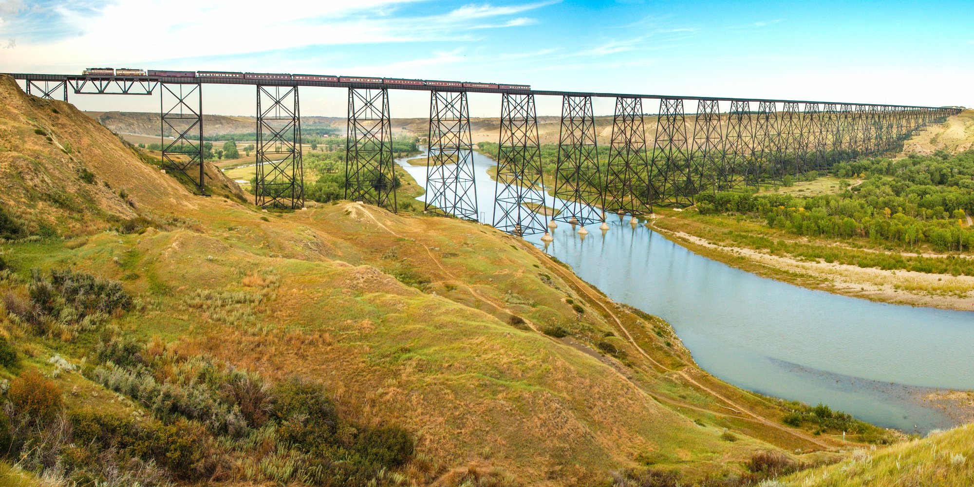 Solve Bridge, train, pan 009 jigsaw puzzle online with 72 pieces